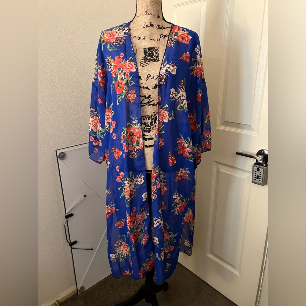 Fashion Nova Blue and Red Floral sheer kimono coverup shawl L 12 14